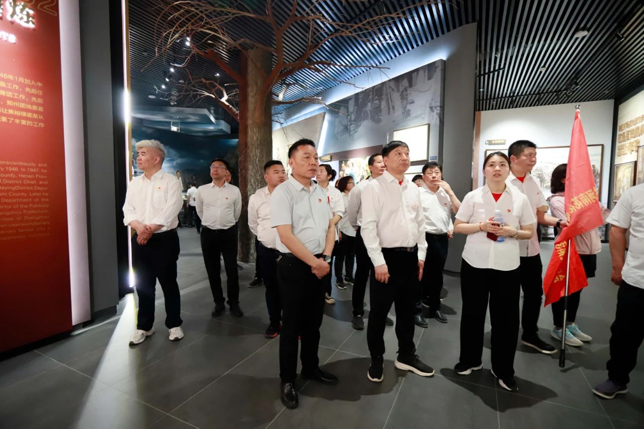 砥砺初心使命，汲取奋进力量丨登录入口乳业集团党委组织开展学习“焦裕禄精神”主题党日活动