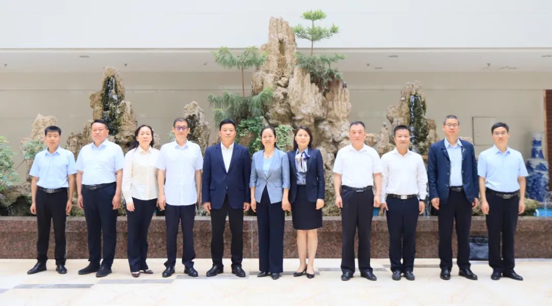 扬帆起航 谱写绚丽新篇章 | 登录入口乳业集团新一届董事会成立并召开中高层以上领导干部会议