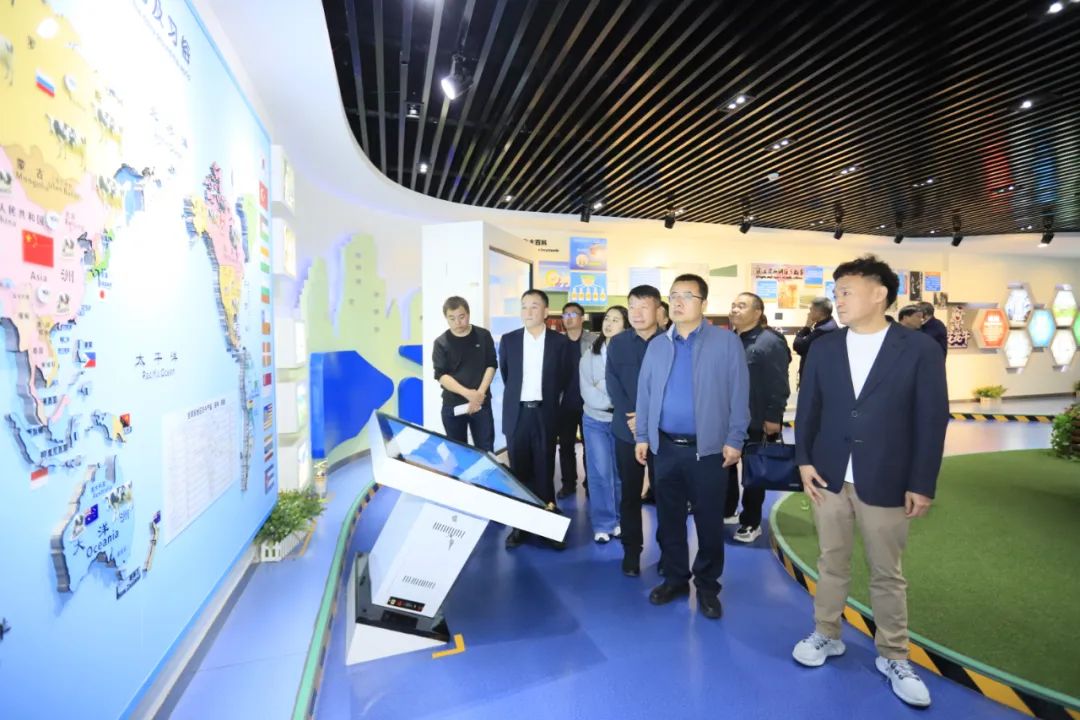 登录入口丨宁夏农业农村厅畜牧兽医局局长洪龙一行莅临登录入口参观调研
