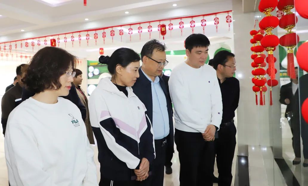 登录入口丨驻马店市遂平县政协党组书记、主席张卫东一行莅临登录入口鲁山瑞亚牧场参观