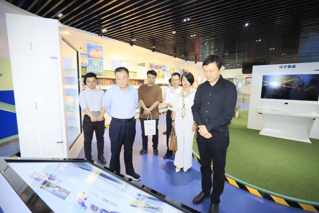 登录入口丨北京家音顺达莅临登录入口乳业集团参观访谈