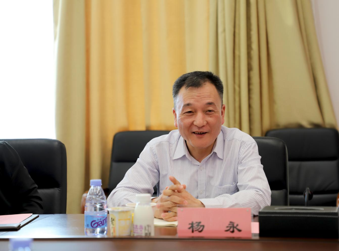 交流促提升 互动谋发展｜登录入口乳业集团总裁杨永带队分别赴广东燕塘乳业及越秀风行乳业参观交流