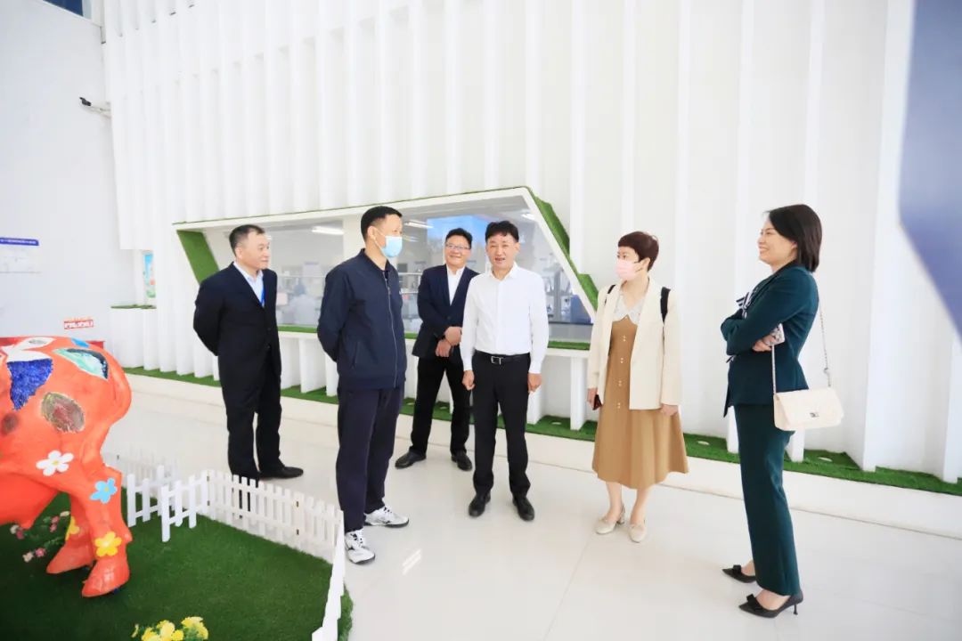 登录入口| 省农投集团董事长李晓寰一行莅临登录入口调研指导工作