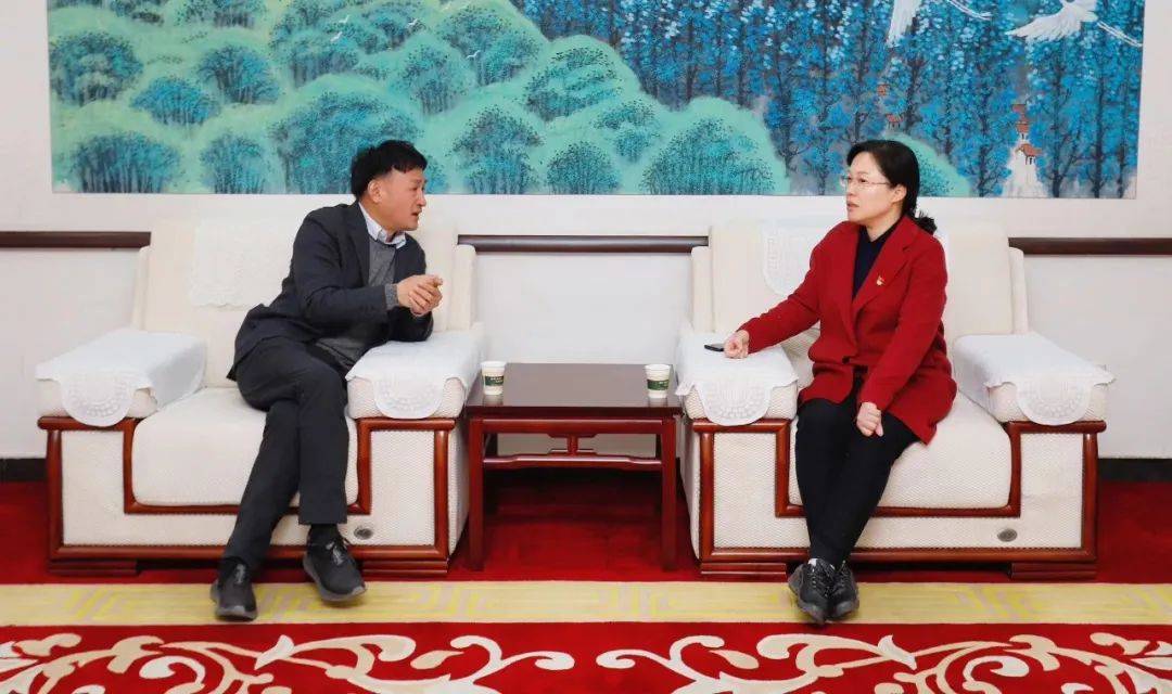 发挥产业优势 助力乡村振兴 | 民权县委副书记、县长王静娴会见关晓彦董事长一行