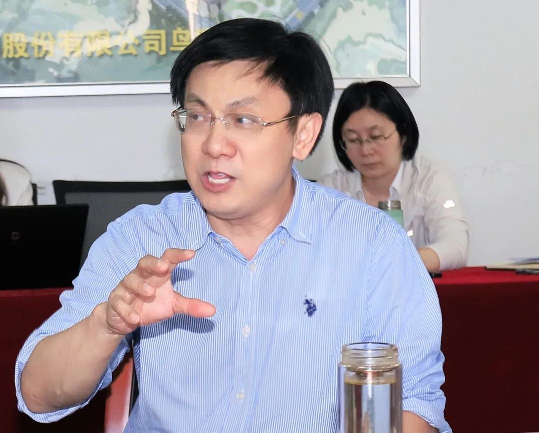 登录入口乳业集团召开10月份营销工作会议