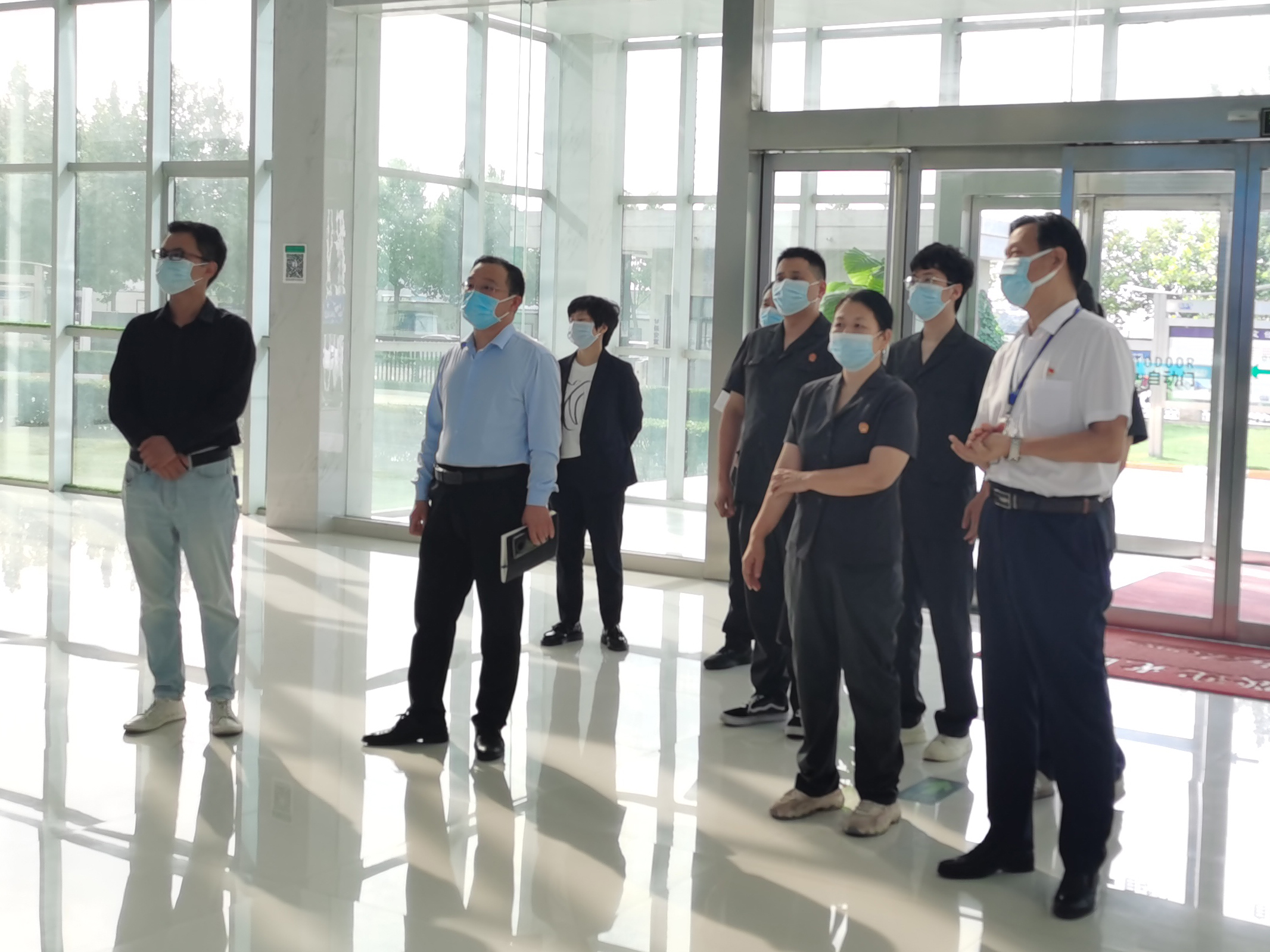 登录入口 | 郑州市管城区法院知产审判服务企业座谈会在登录入口乳业集团召开