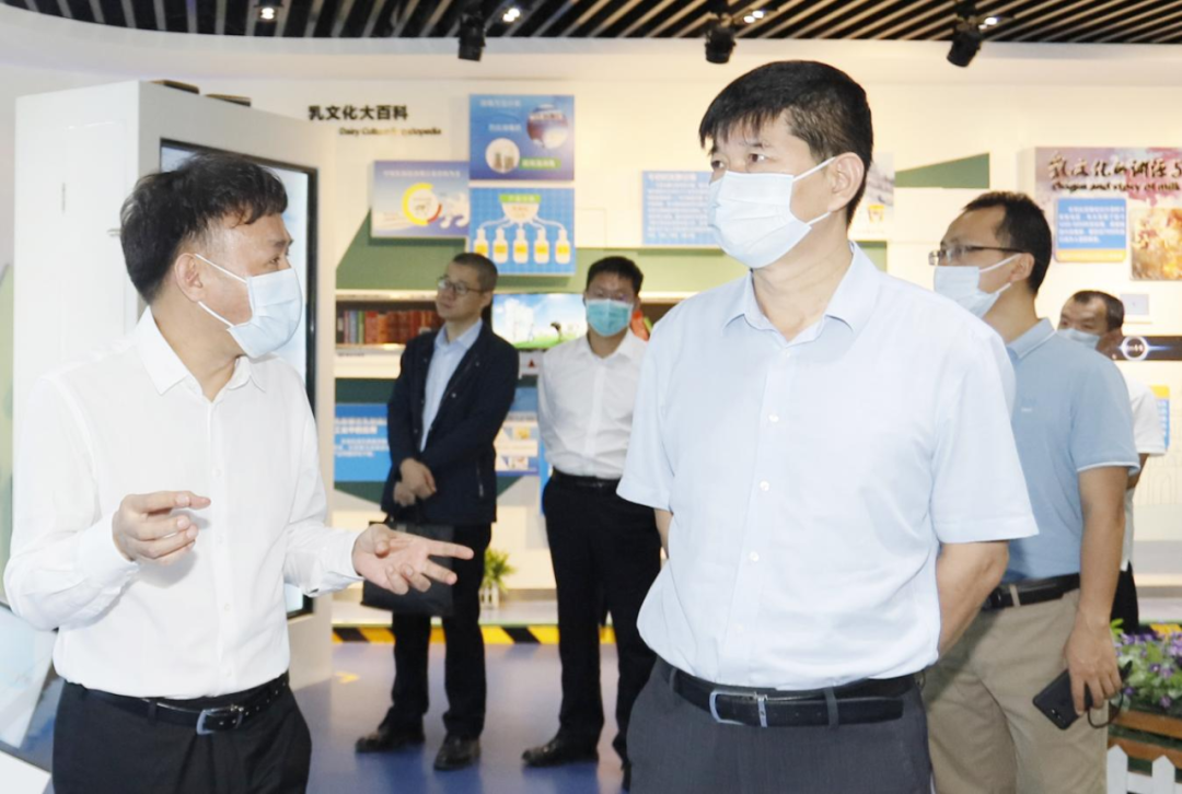快讯丨河南省人民政府国有资产监督管理委员会副主任刘银志莅临登录入口乳业集团参观座谈