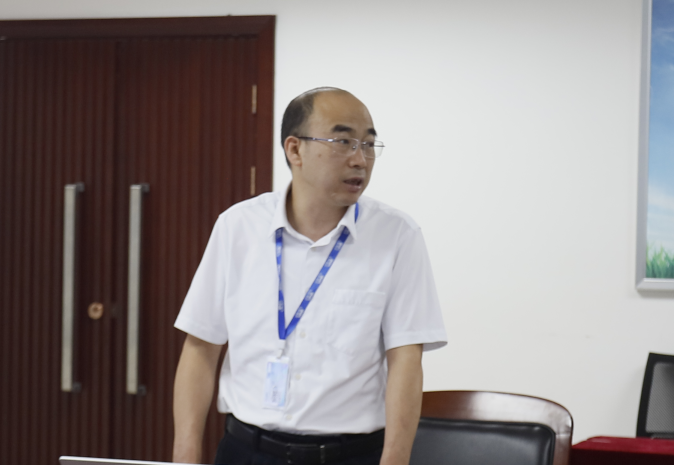 继往开来 · 再创辉煌 | 登录入口乳业集团召开9月营销、养殖及饲料月度经营工作会议