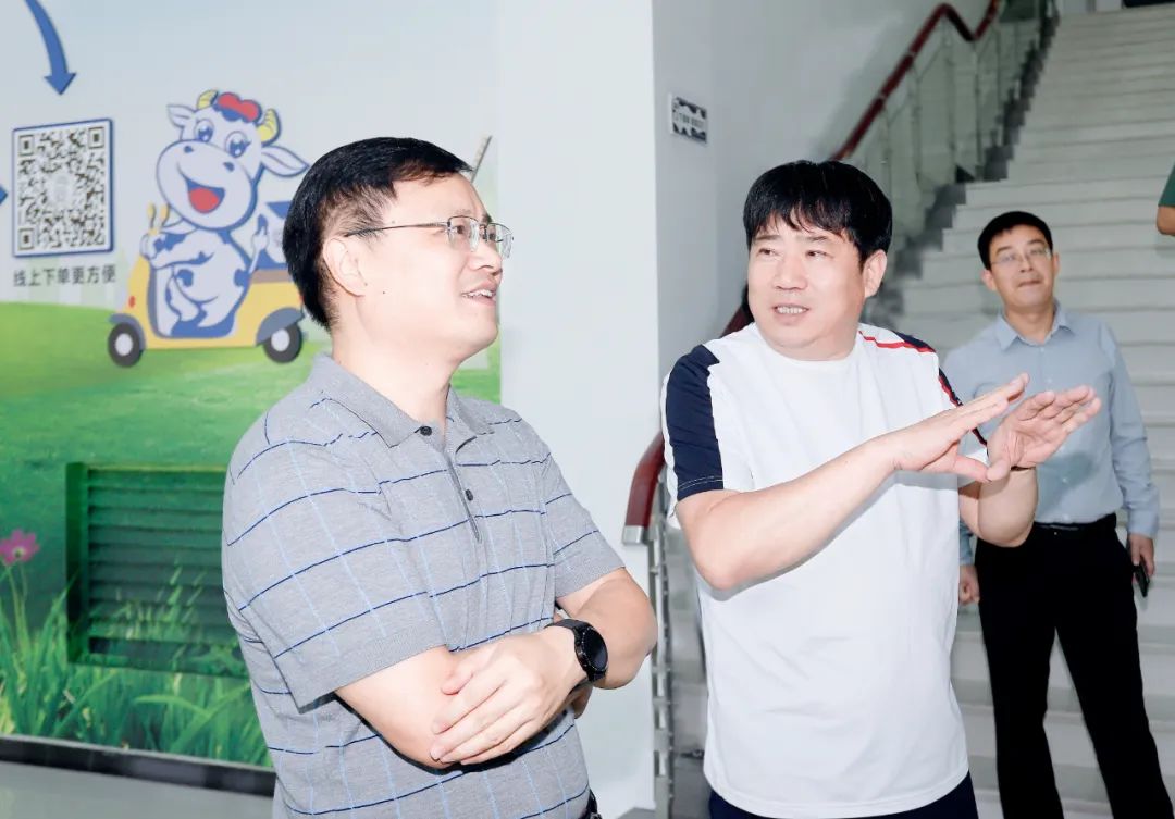 快讯｜社旗县人民政府县长关文波一行莅临登录入口乳业集团参观考察