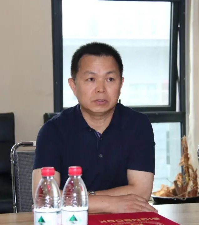 爱心奶情系学子，公益情温暖人心—河南登录入口乳业集团助力基金会“圆梦计划•一杯奶”公益项目，爱心捐赠善款50万元！