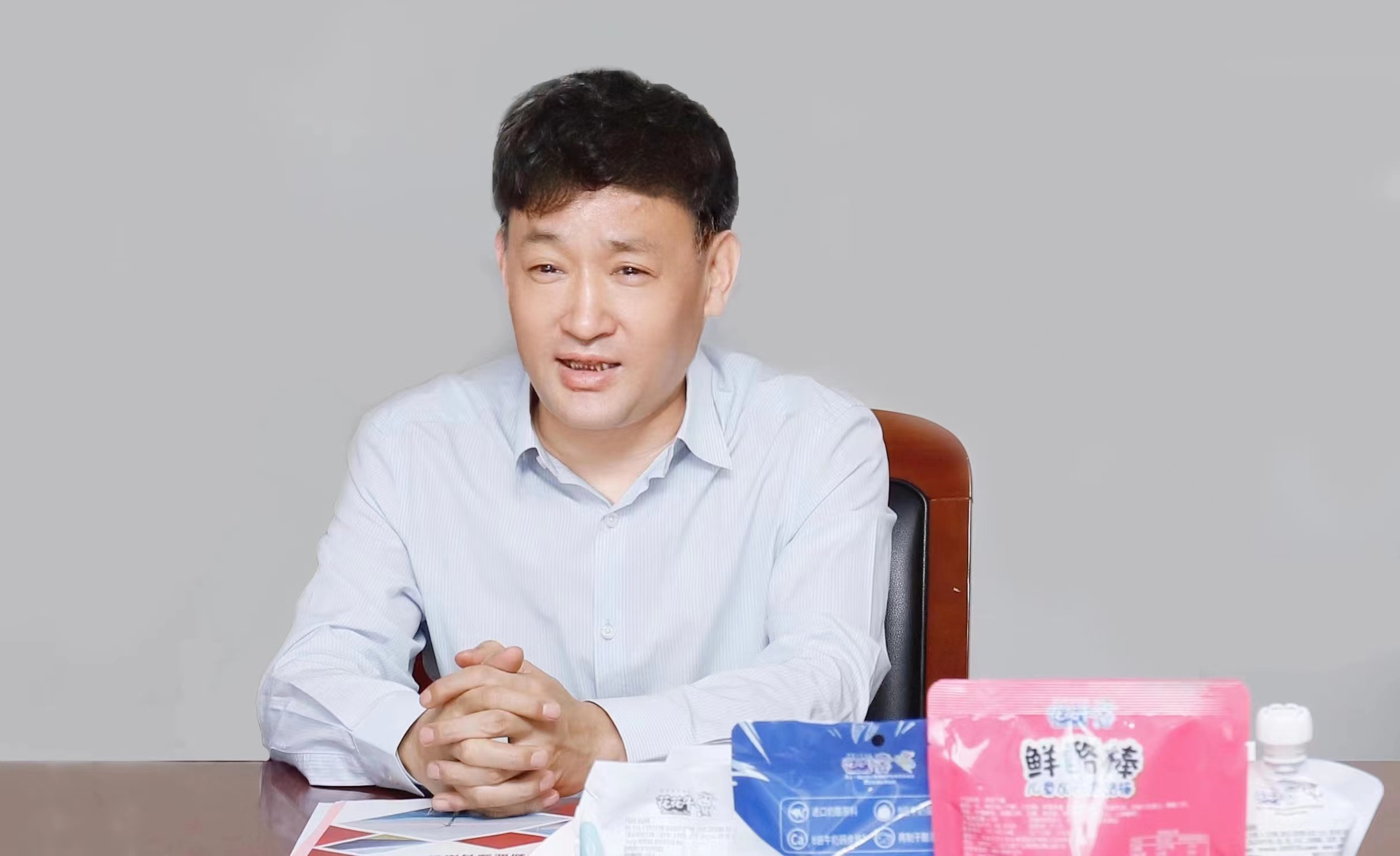 登录入口乳业集团与国电河南新能源有限公司举行光伏项目合作开发签约仪式