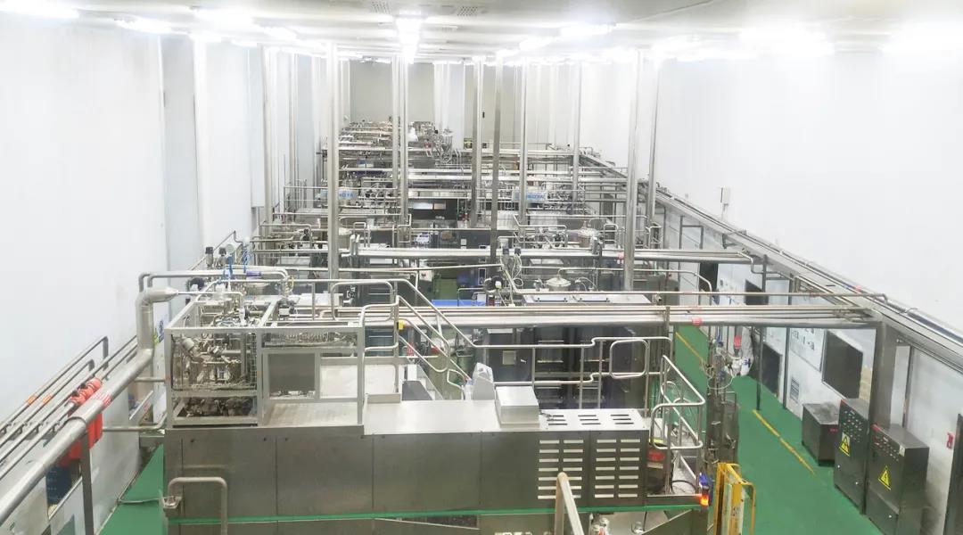 郑州航空港区党工委书记张俊峰莅临郑州登录入口乳制品有限公司调研