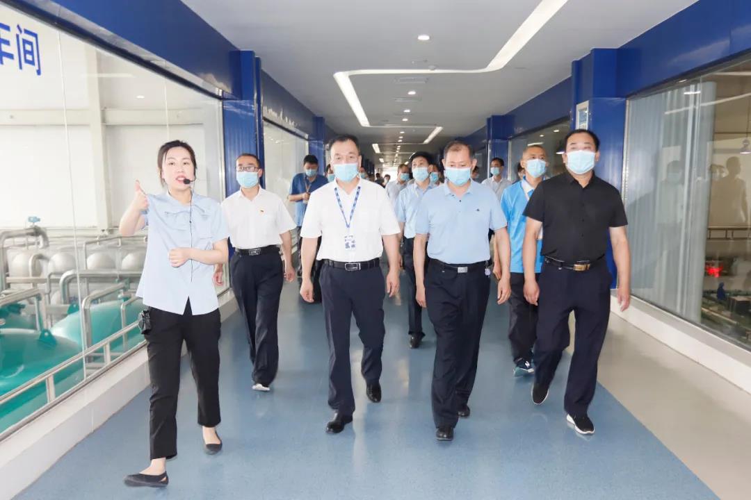 郑州市安全生产双重预防体系建设现场观摩会在登录入口乳业集团郑州分公司召开