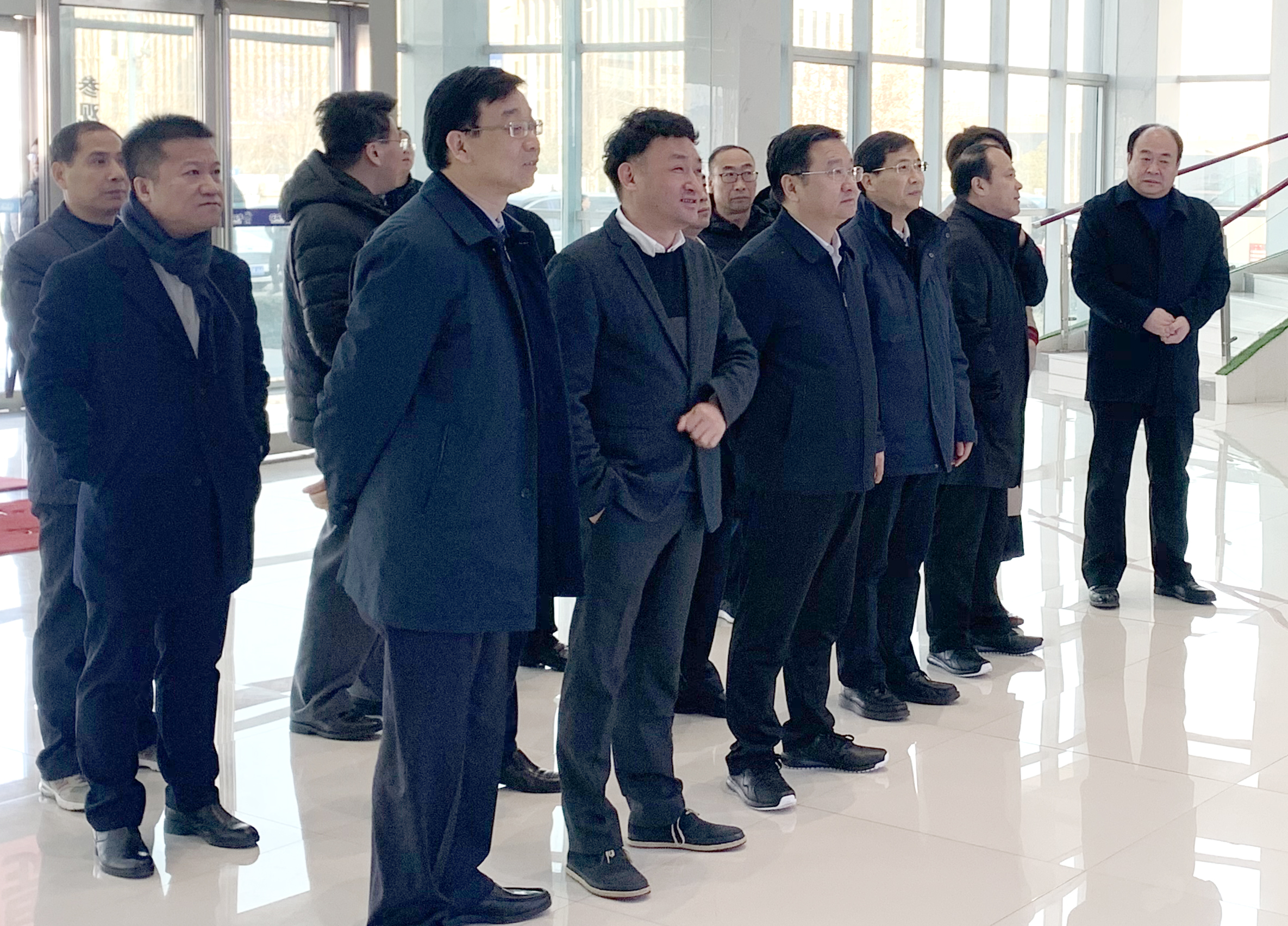 郑州市委副书记、市长王新伟莅临登录入口乳业集团调研