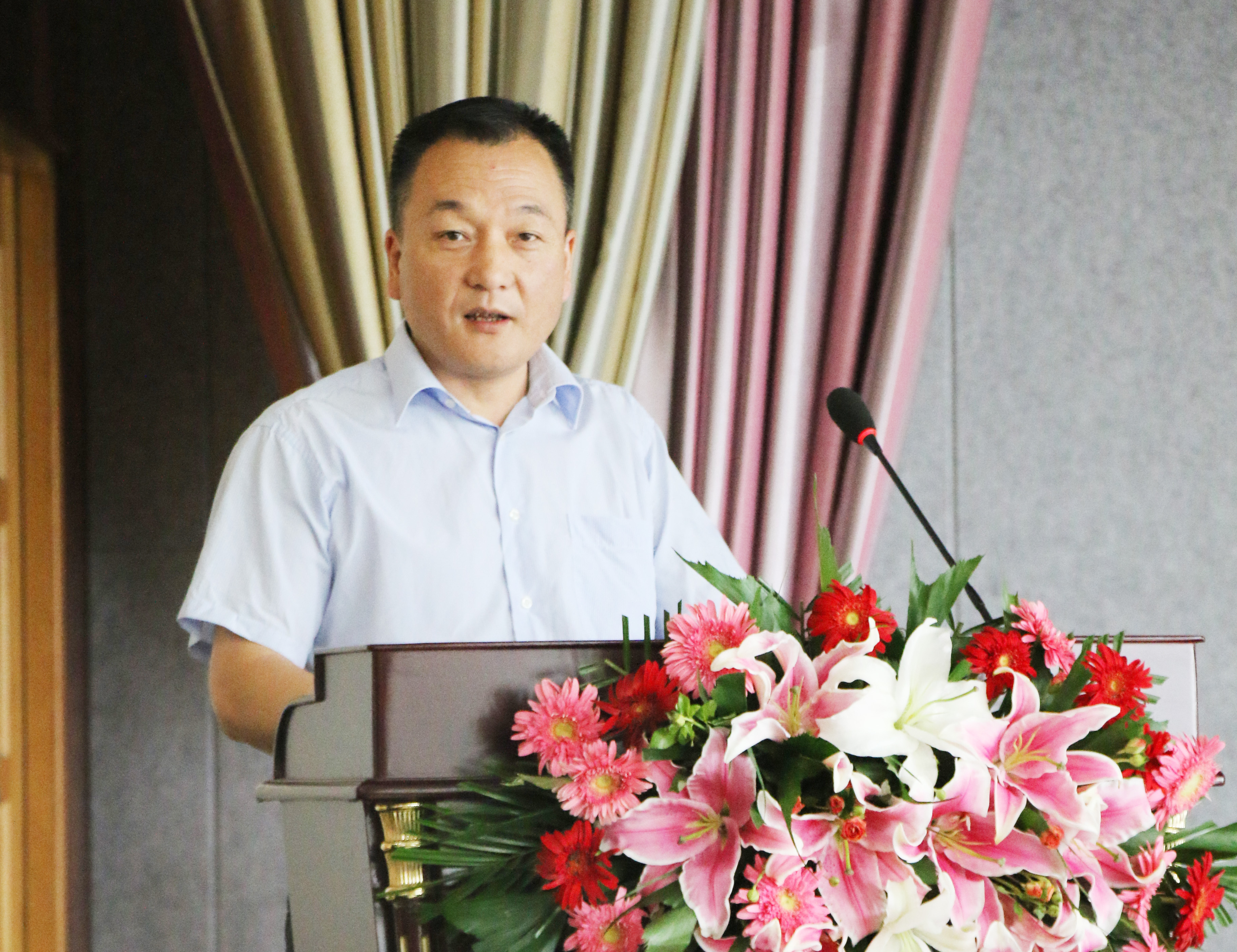 扬帆再起航 | 登录入口乳业集团养殖、饲料事业部2019上半年总结表彰暨下半年工作部署大会隆重召开