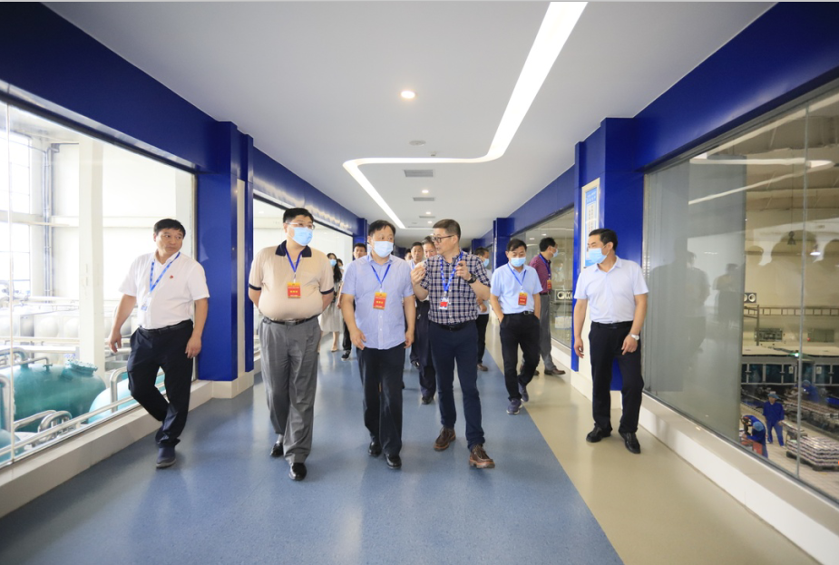 快讯|郑州市人大代表莅临河南登录入口乳业集团参观调研