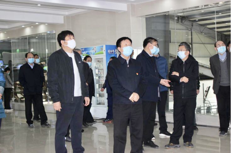平顶山市委书记周斌一行莅临登录入口乳业集团 鲁山瑞亚牧业有限公司调研疫情防控和复工复产情况