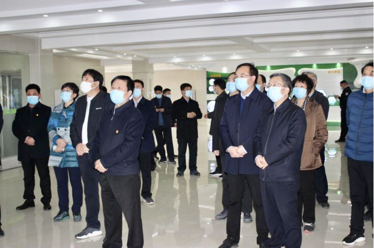 平顶山市委书记周斌一行莅临登录入口乳业集团 鲁山瑞亚牧业有限公司调研疫情防控和复工复产情况