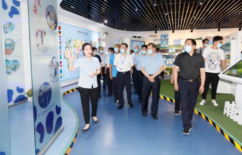 郑州市安全生产双重预防体系建设现场观摩会在登录入口乳业集团郑州分公司召开