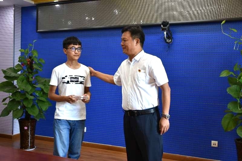 登录入口济困解难，助力学子圆梦香江