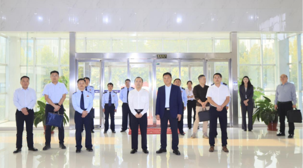 郑州市税务局党委书记曹学胜一行莅临河南登录入口乳业集团参观调研